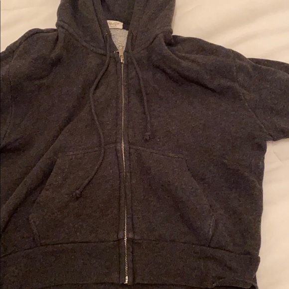 brandy melville grey cropped hoodie - Picture 1 of 2